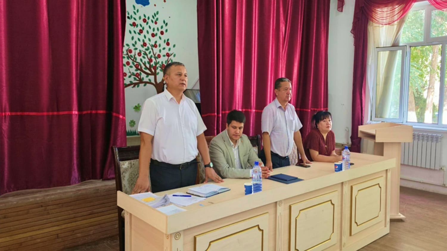 ОТ ТЕХНИКУМА — К УНИВЕРСИТЕТУ